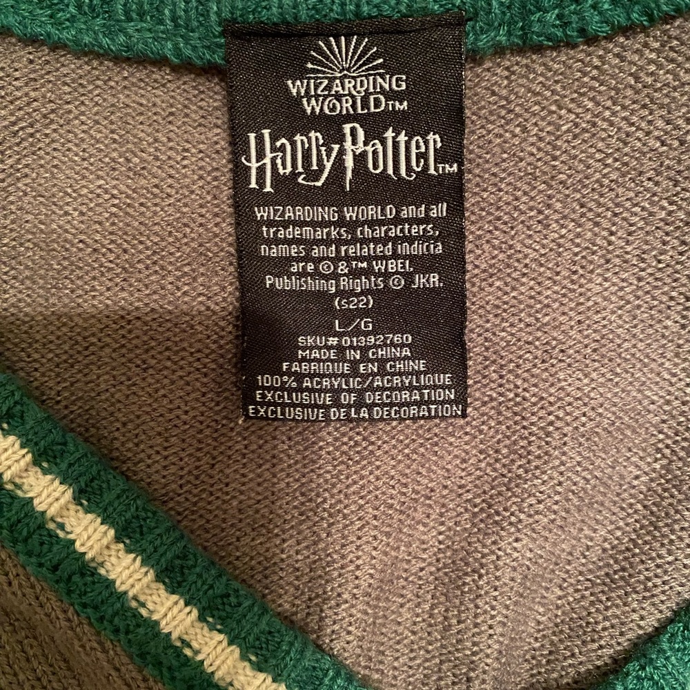 Warner Bros. Harry Potter/Wizarding World, Gray and Green Cardigan Sweater, Sz L - Picture 4 of 6
